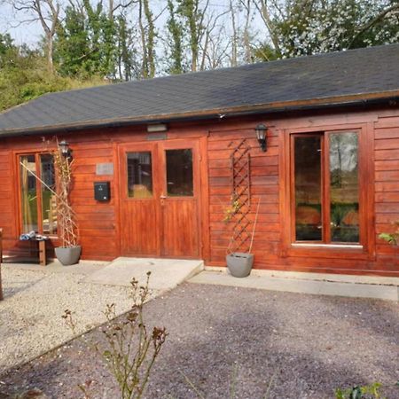 Impeccable 1-Bed House In Retford Close To A1 外观 照片